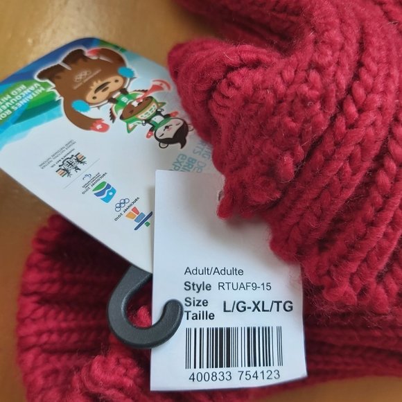 Vancouver Winter Olympics 2010 Red Canada Mittens (L/G) - Picture 3 of 5
